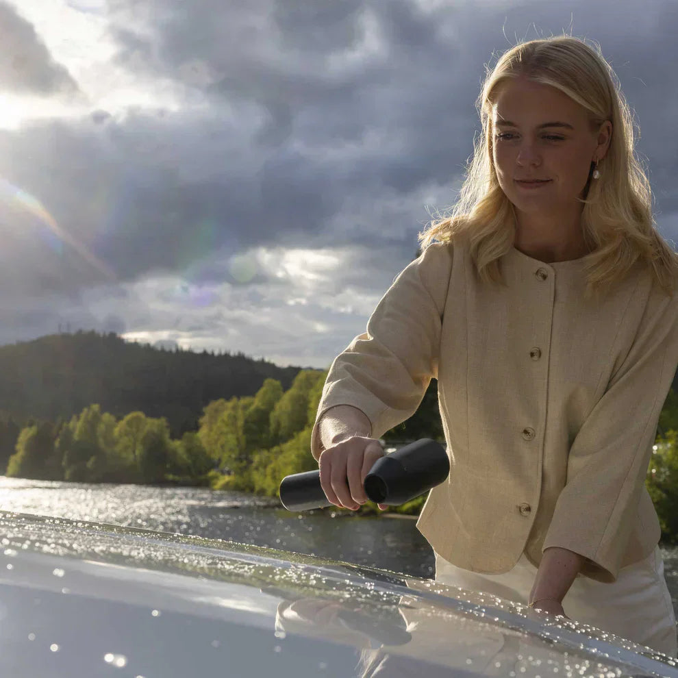 Glowing Review of Hedgehog JET on Pocket-Lint